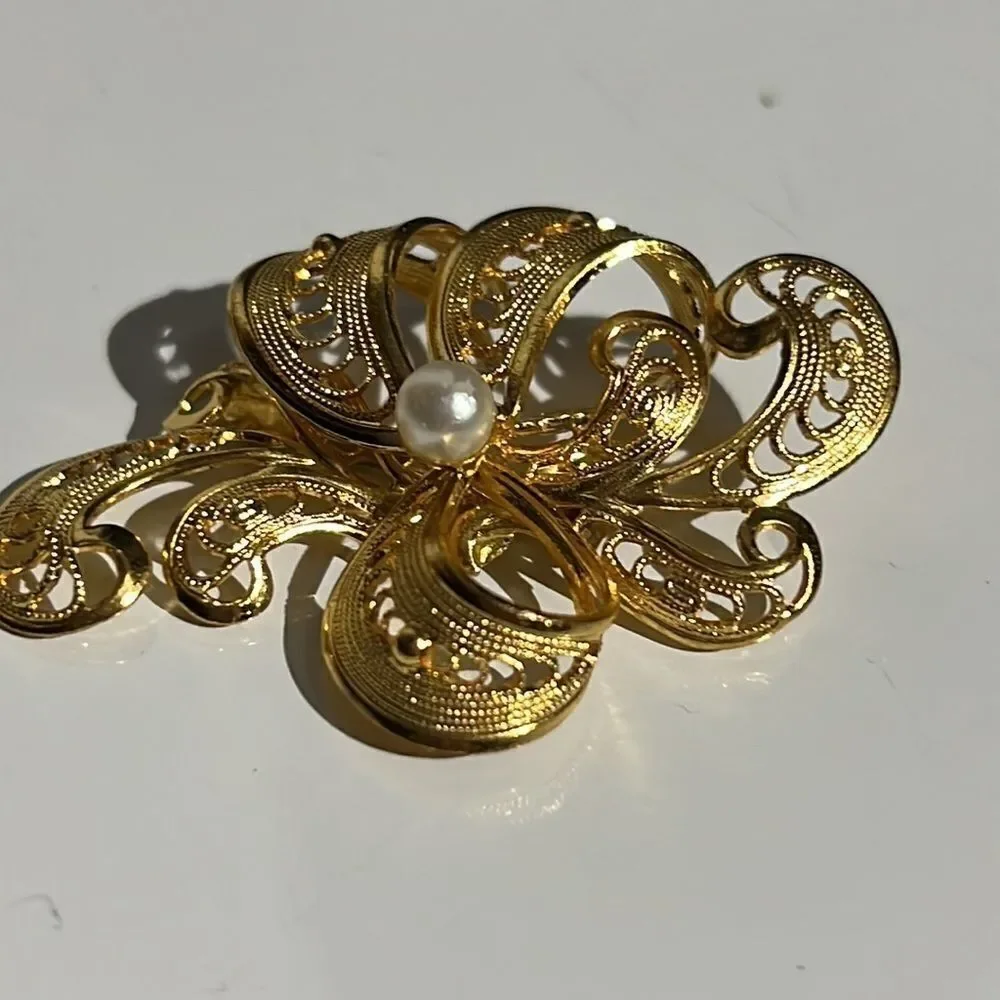 Vintage Gold Tone Filigree Brooch with Faux Pearl Center “Western Germany”